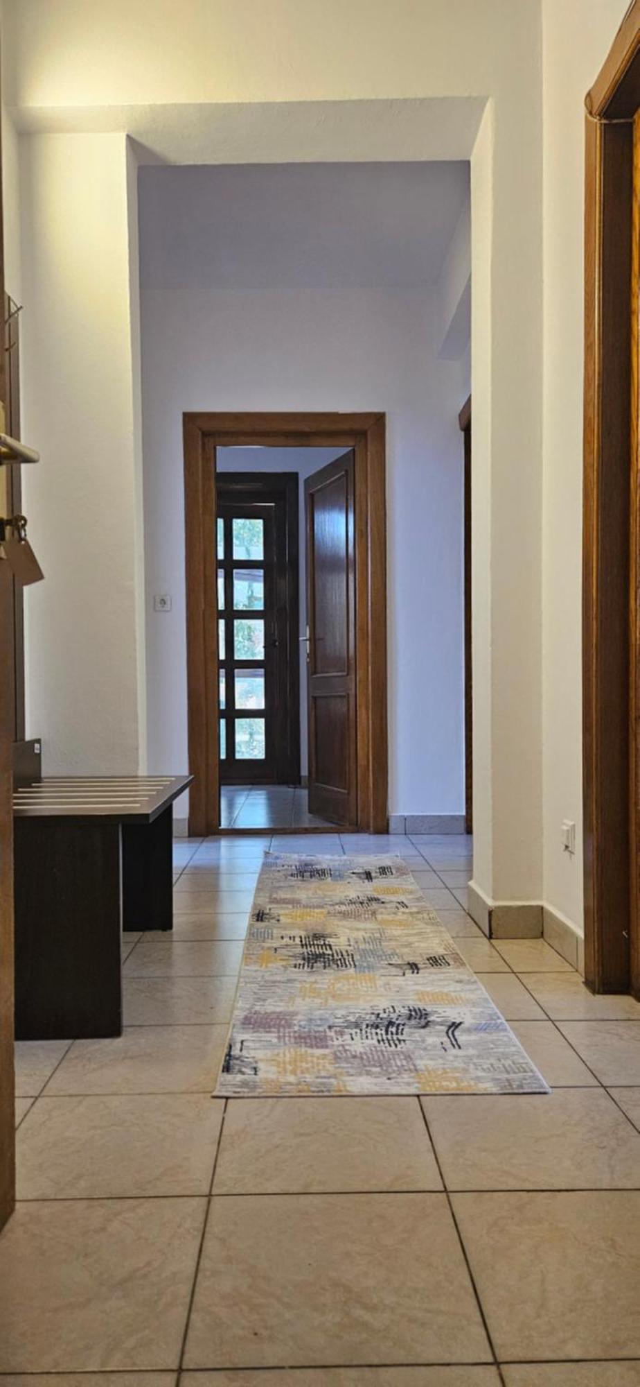 Apartment Zarnesti City Centre Vmp Free Parking Bilik gambar
